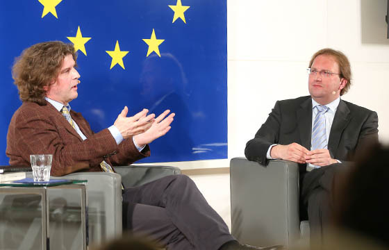 Thomas Mayer & Benedikt Weingartner in Europa : DIALOG