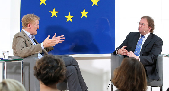 Europa : DIALOG: K.A.Schr&ouml;der und Benedikt Weingartner