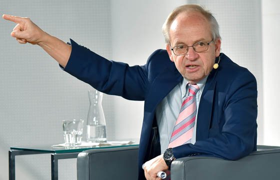 Karl Aiginger in Europa : DIALOG - Querdenker im Einsatz