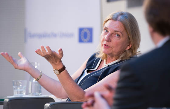 Karin Kneissl bei Benedikt Weingartner