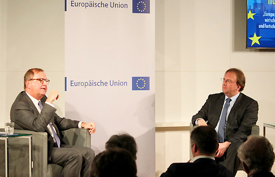 Europa : DIALOG Hans Peter Siebenhaar und Benedikt Weingartner