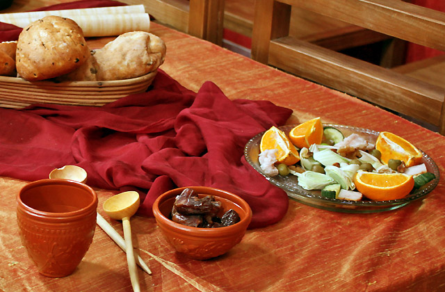 Mahlllzeit in der Antike - alles Bio!