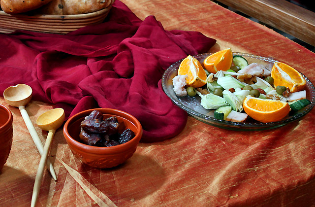 Snack in der Antike: Alles Bio - Obst, Gem&uuml;se, H&uuml;lsenfr&uuml;chte ...
