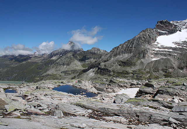 Bergpanorama am Medelzkopf: Tauernmoos-Sperre und Berge