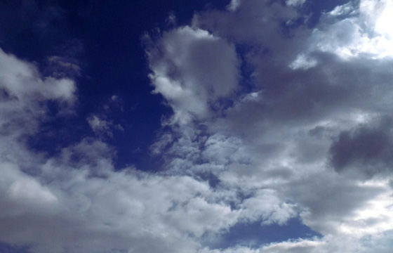 Luftige weich, fluffig: Wolken wie Watte .... als Wetterboten